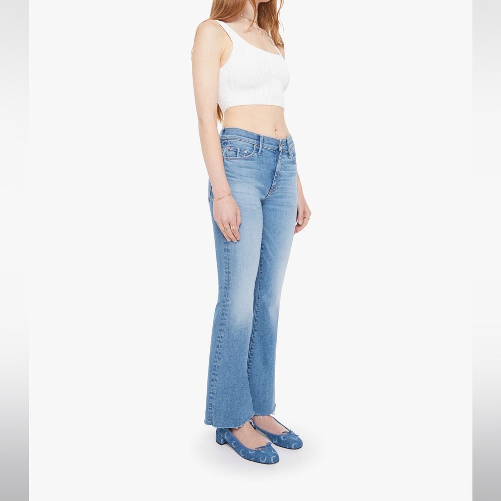 MOTHER the weekender fray in Light Blue Flare Jeans